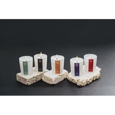 A SELECTION OF  MINI SCENTED CANDLES IN A GIFT BOX 5PCS 2